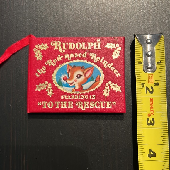 Rudolph To The Rescue book ornament - Picture 4 of 4